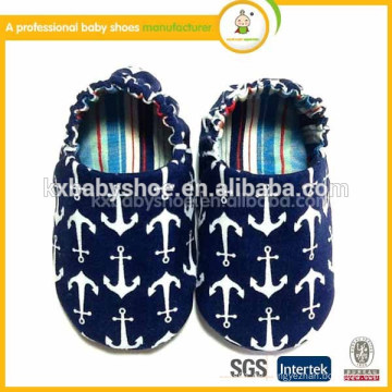 2015 hotsale niedliche Pfoten Schuhherstellung 100% handgemachte Baby Mokassins